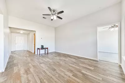 9102 Amberjack Drive, Texas City, TX 77591 - Photo 5