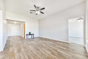 9102 Amberjack Dr, Texas City, TX 77591 - Photo 5