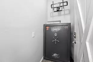 21902 Ramsey Rd, Crosby, TX 77532 - Photo 17