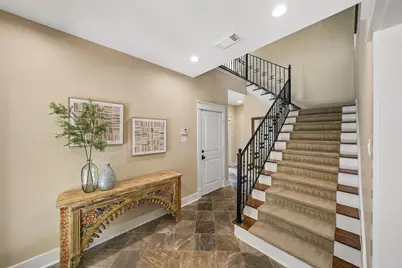 437 Jackson Hill Street, Houston, TX 77007 - Photo 3
