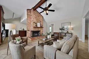 505 Seagrove St, La Porte, TX 77571 - Photo 9