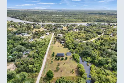 4703 Lake Drive, Brazoria, TX 77422 - Photo 35