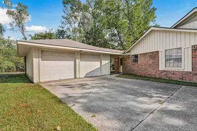 2101 Willow Dell Drive, Seabrook, TX 77586 - Photo 7