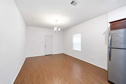 4528 Mayflower Street #B, Houston, TX 77051 - Photo 9
