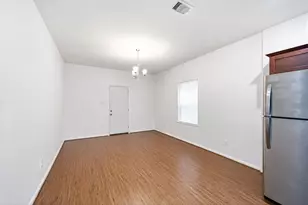 4528 Mayflower St, Houston, TX 77051 - Photo 9