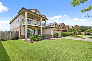 13230 Dover Bluff Dr, Rosharon, TX 77583 - Photo 3