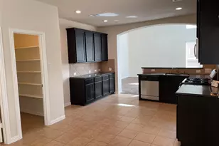 627 Oak Cir Dr E, Conroe, TX 77301 - Photo 5