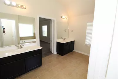 627 Oak Circle Drive E, Conroe, TX 77301 - Photo 25