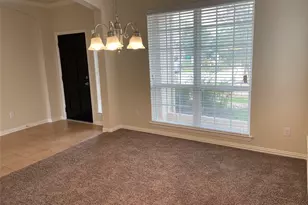 627 Oak Cir Dr E, Conroe, TX 77301 - Photo 11