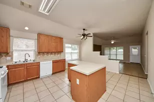 19527 Winding Canyon Ln, Katy, TX 77449 - Photo 7