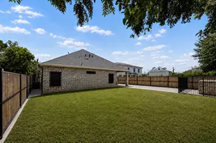 7105 Weyburn St, Houston, TX 77028 - Photo 33