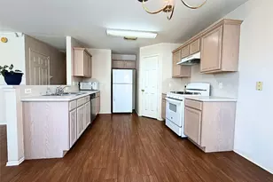 9011 Canton Park Ln, Houston, TX 77095 - Photo 7