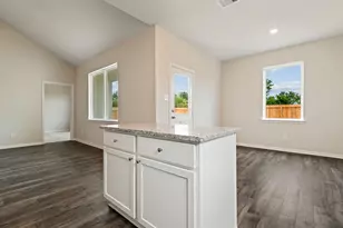 356 Fastboy Ln, Waller, TX 77484 - Photo 9