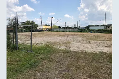 8010 Cypress Street, Houston, TX 77012 - Photo 9