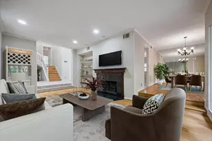 130 Sugar Berry Cir, Houston, TX 77024 - Photo 5