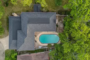 6903 Vinewood Cir, Houston, TX 77088 - Photo 41