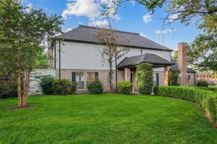 6903 Vinewood Cir, Houston, TX 77088 - Photo 47