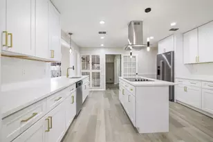 6903 Vinewood Cir, Houston, TX 77088 - Photo 5