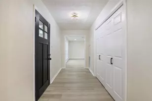 6903 Vinewood Cir, Houston, TX 77088 - Photo 7