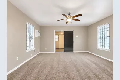 4223 Oak Shadows Drive, Houston, TX 77091 - Photo 29