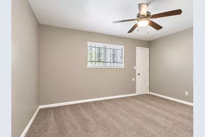 4223 Oak Shadows Drive, Houston, TX 77091 - Photo 17