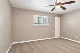 4223 Oak Shadows Dr, Houston, TX 77091 - Photo 17