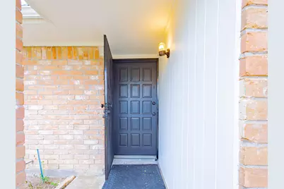 4223 Oak Shadows Drive, Houston, TX 77091 - Photo 5