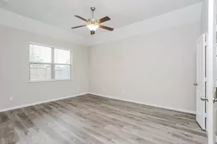 3214 Bainbridge Hill Ln, Houston, TX 77047 - Photo 9