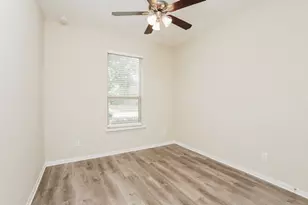 3214 Bainbridge Hill Ln, Houston, TX 77047 - Photo 13