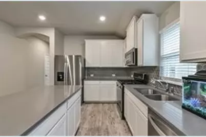 11210 Pavonia Creek Court, Richmond, TX 77406 - Photo 15