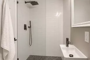 5036 Golden Forest Dr, Houston, TX 77091 - Photo 7