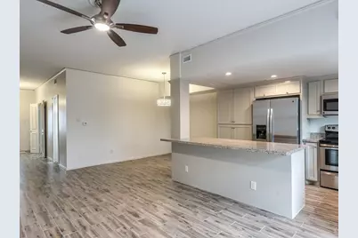 14703 Barryknoll Lane #2, Houston, TX 77079 - Photo 17