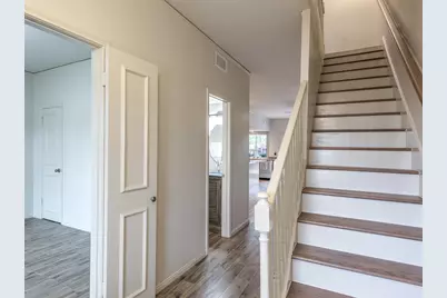 14703 Barryknoll Lane #2, Houston, TX 77079 - Photo 5