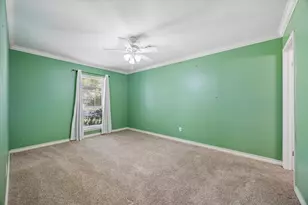 1714 Ashford Hollow Ln, Houston, TX 77077 - Photo 17
