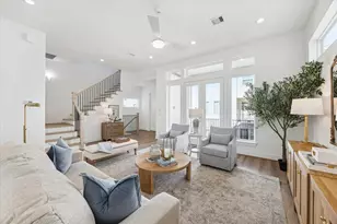 10923 Brookeshire Chase Ln, Houston, TX 77043 - Photo 3