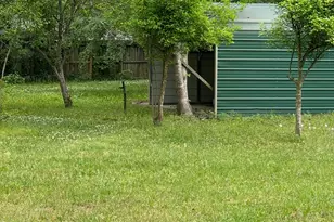 1615 Beech Dr Dr, Conroe, TX 77385 - Photo 13