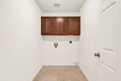 2767 Broadway Street, Dickinson, TX 77539 - Photo 27