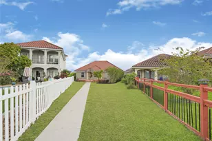 2767 Broadway St, Dickinson, TX 77539 - Photo 15