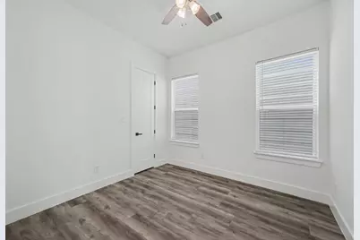5734 White Magnolia Street, Houston, TX 77091 - Photo 21