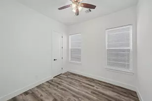 5734 White Magnolia St., Houston, TX 77091 - Photo 23