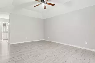 9907 Pinehurst St, Baytown, TX 77521 - Photo 23