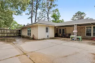 9907 Pinehurst St, Baytown, TX 77521 - Photo 35