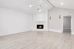 9907 Pinehurst St, Baytown, TX 77521 - Photo 5