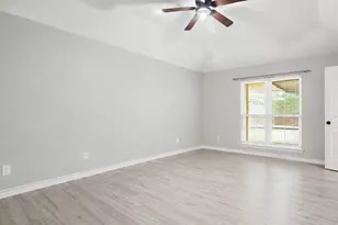 9907 Pinehurst St, Baytown, TX 77521 - Photo 21
