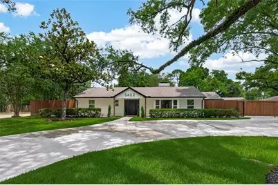 5422 Valerie Street, Bellaire, TX 77401 - Photo 1