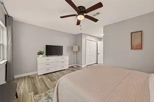 5422 Valerie St, Bellaire, TX 77401 - Photo 21