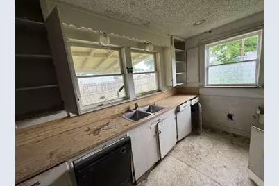 235 County Road 1407, Jacksonville, TX 75766 - Photo 7