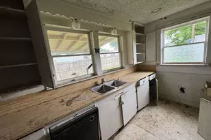 235 Co Rd 1407, Jacksonville, TX 75766 - Photo 7