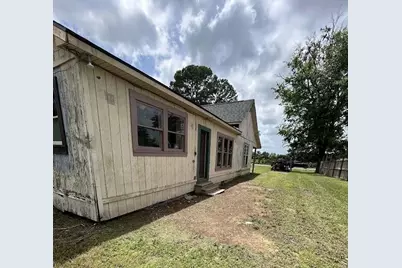 235 County Road 1407, Jacksonville, TX 75766 - Photo 9