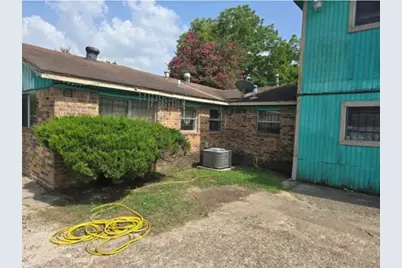 9307 Irby Street, Houston, TX 77088 - Photo 3